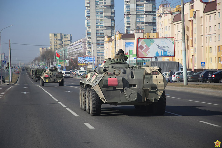 Военная техника будет передвигаться по дорогам Брестской, Витебской, Гродненской и Минской областей
