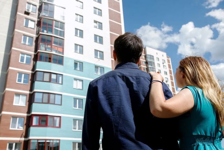 Можно ли продать жилье, купленное за средства семейного капитала, рассказали в Минтруда