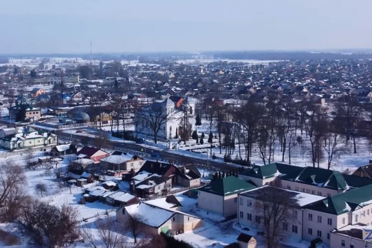 В Кобрине с аукциона продадут участки с «недостроями» от $2 тысяч: адреса