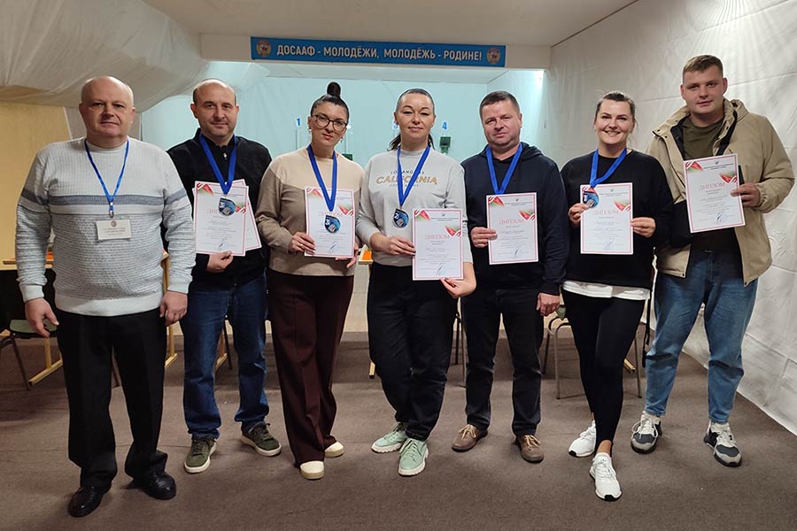 12 октября соревновались лучшие стрелки предприятий и организаций Кобринского района — как распределились призовые места