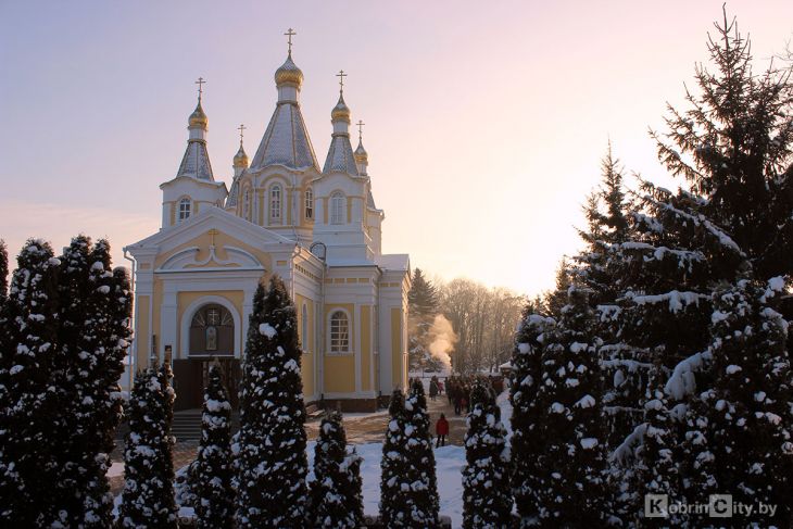Православные кобринчане отмечают Крещение Господне: история праздника и фоторепортаж