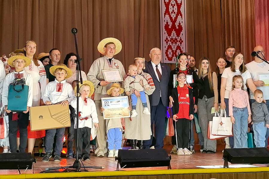 Семья Ясечко победила на районном этапе конкурса «Властелин села» и представит Кобринщину на области