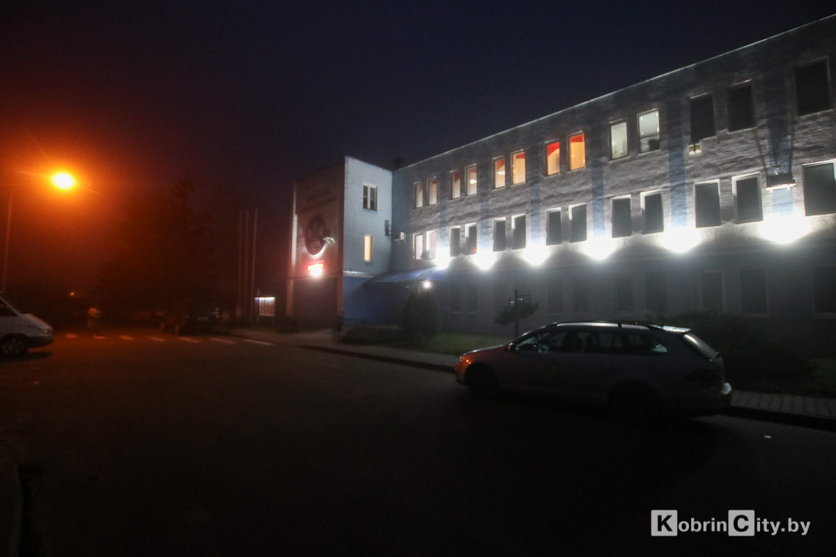 В Кобрине обсудили проблему ремонта дорог и ночного освещения