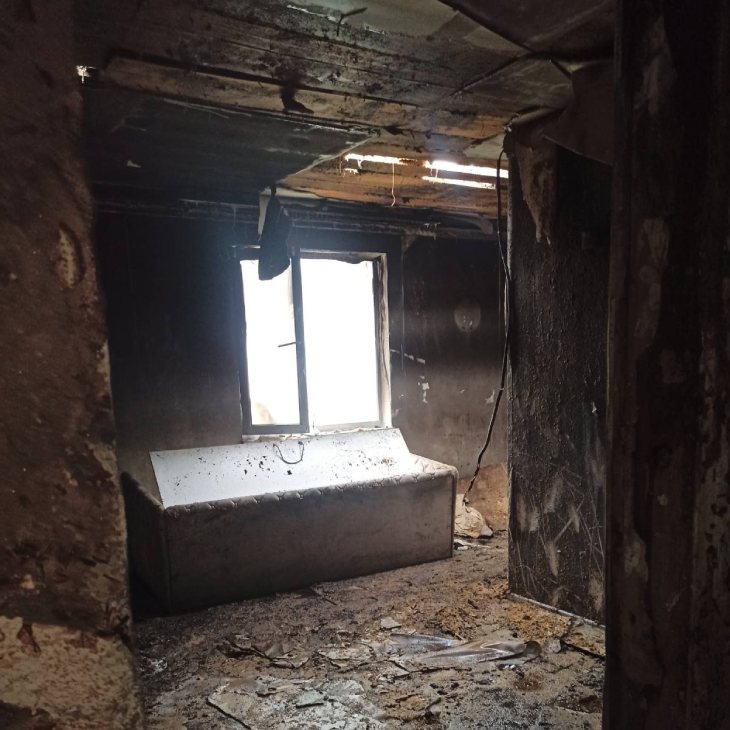 У семьи с тремя детьми из аг. Повитье Кобринского района сгорел дом. Как помочь хозяевам