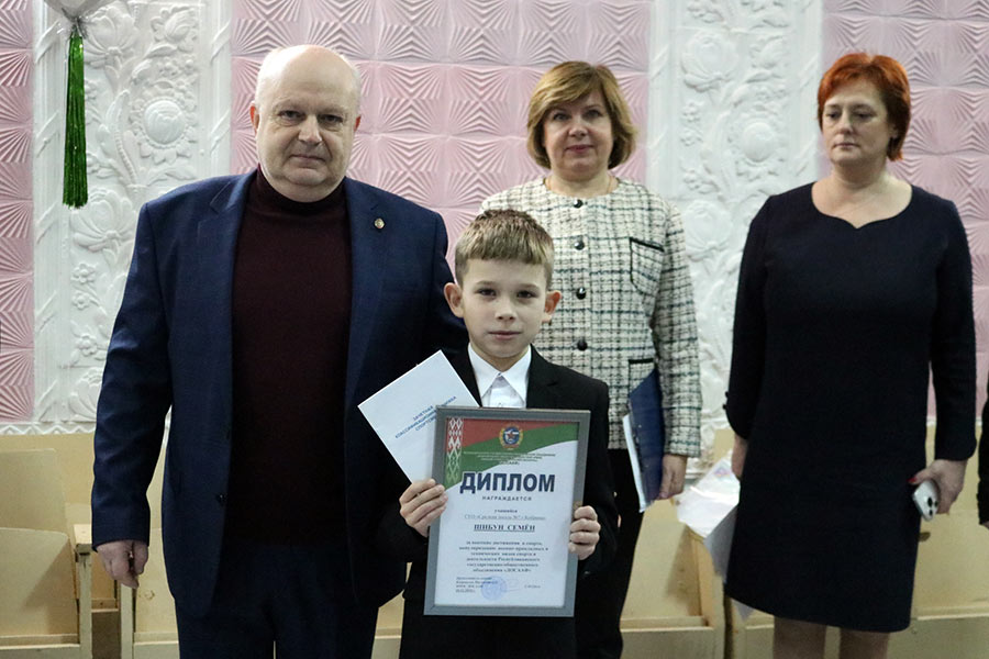 11-летнему кобринчанину присвоен I спортивный разряд по автомобильному спорту