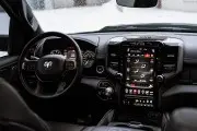За какие опции в автомобиле стоит платить, а за какие — нет