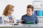 Обязательный реестр для репетиторов не будут вводить в Беларуси: чем его заменят?