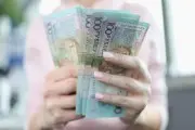 35 505 рублей на семью: кому положена выплата, на что можно потратить и куда обращаться