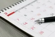 Сколько белорусы будут отдыхать и работать осенью, и когда можно уйти с работы пораньше: подробный разбор