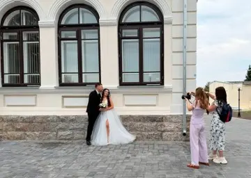 Браки, разводы и десять новых жителей: итоги недели в Кобринском загсе