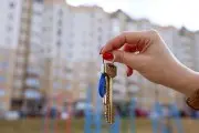 Сдача жилья в аренду: как оформить сделку по закону и что стоит учесть