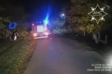 Пожар 23 октября в Кобрине на Тухачевского: двое спасены, один погиб