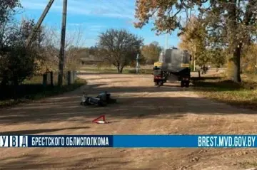 В Кобринском районе мотоциклист столкнулся с МАЗом: не уступил дорогу