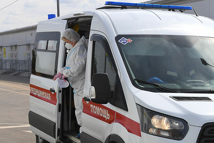 На 28 июля за сутки в Беларуси зарегистрированы 950 пациентов с COVID-19, всего с начала пандемии — 442 831 человек 