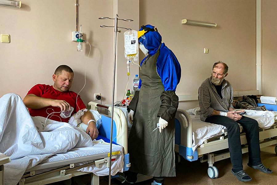 На 21 декабря за сутки в Беларуси зарегистрированы 832 пациента с COVID-19, всего с начала пандемии 686 294